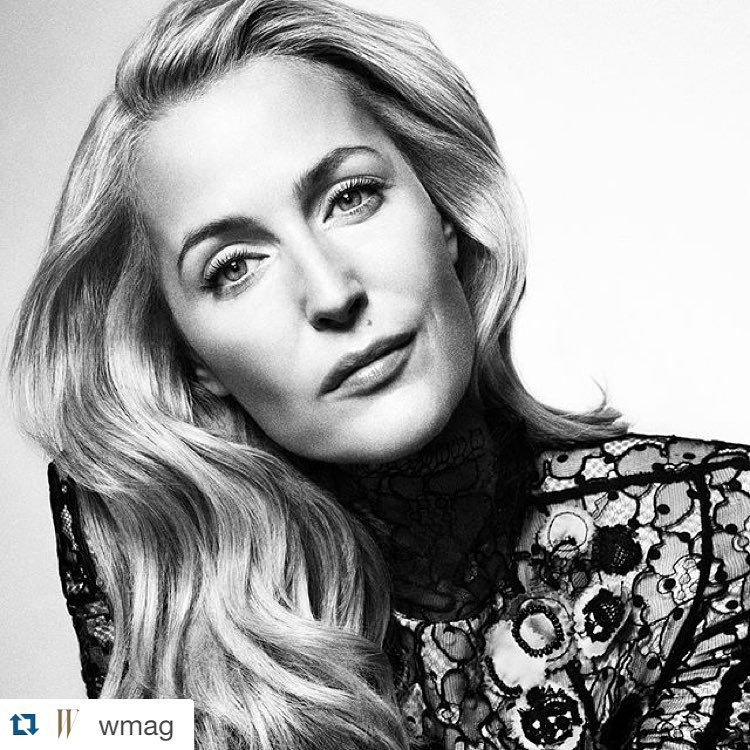@wmag with @repostapp.
・・・
“Somewhere before the first read, it’ll just click into gear.” Gillian Anderson is ready for The X-Files revival coming to @FoxTV in January. Get more from TV’s most popular stars on wmag.com. Photo by @PariDukovic, styled by @PatrickMackieInsta.
