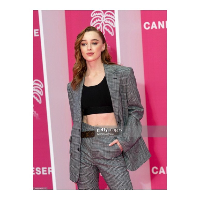 @phoebedynevor attends @canneseries to receive the @madamefigarofr Rising Star Award 
.
.
.
.
@louisvuitton @nicolasghesquiere 
@ctilburymakeup 
@nicky_yates 
@gettyimages