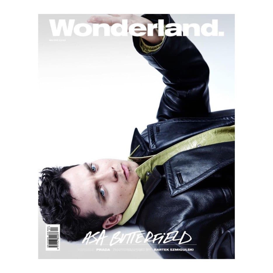 ️ @asabopp on the cover of the winter issue of @wonderland discussing his leading role in YOUR CHRISTMAS OR MINE for @primevideouk ️

 @prada @damianfoxe @mrbitton 
 @charlieculleneducation 
📸 @smiggi 
✍️ @scarlintheshire 
.
.