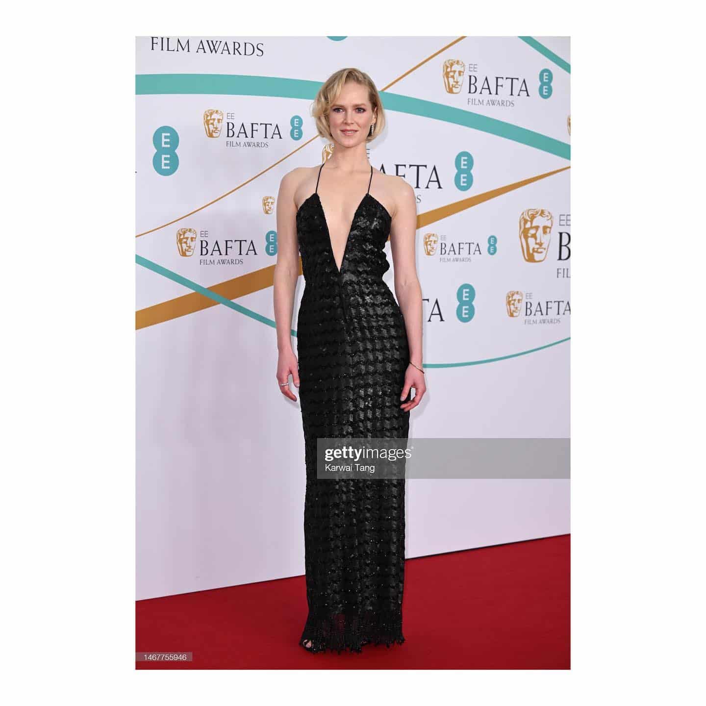 at the 
.
.
.
 @ginakanemakeup 
️ @rheanna_w_hair 
 @giorgioarmani & @cartier 
 @bafta 
📸 Getty
.
.
.