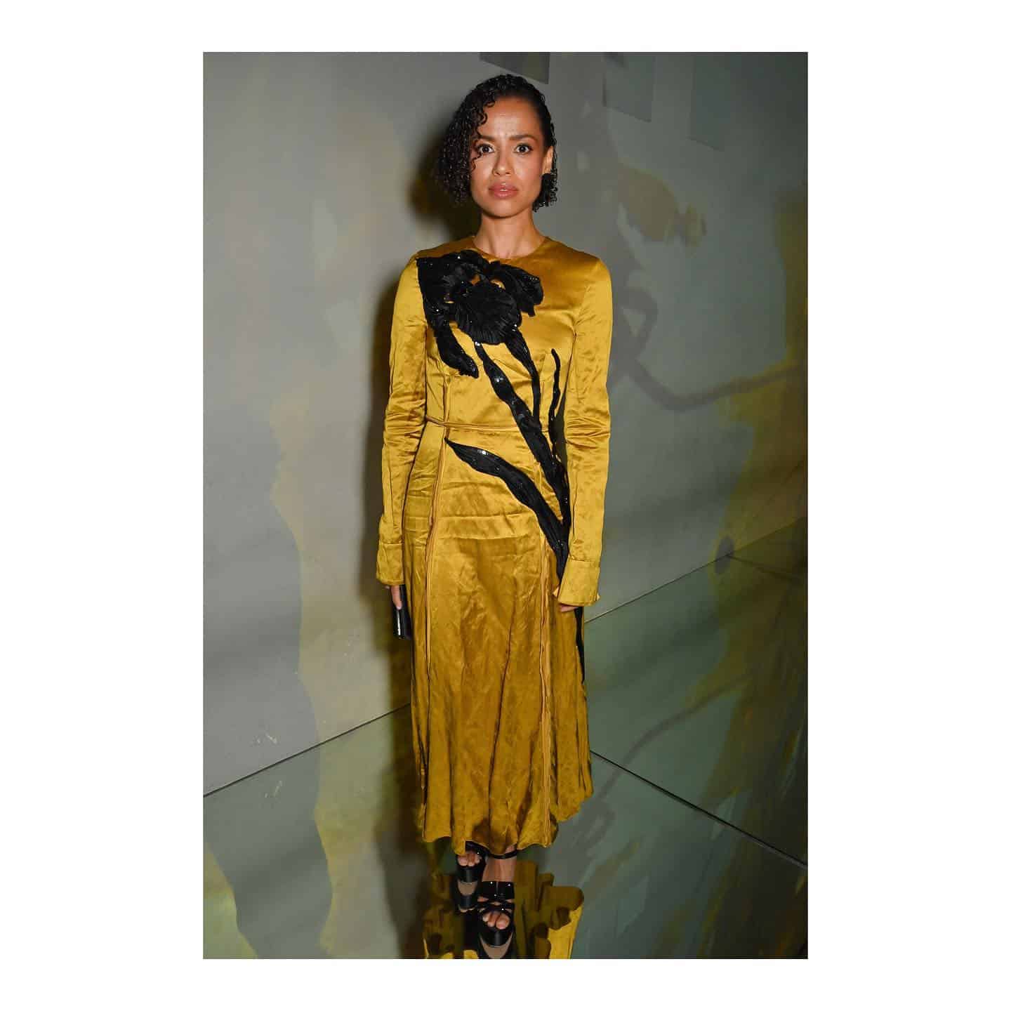 @gugumbatharaw at the Crème de La Mer VIP Dinner last night 
.
.
.
 @erdem 
 @leithclark 
 @bbpro_hollieolivia 
.
.
.