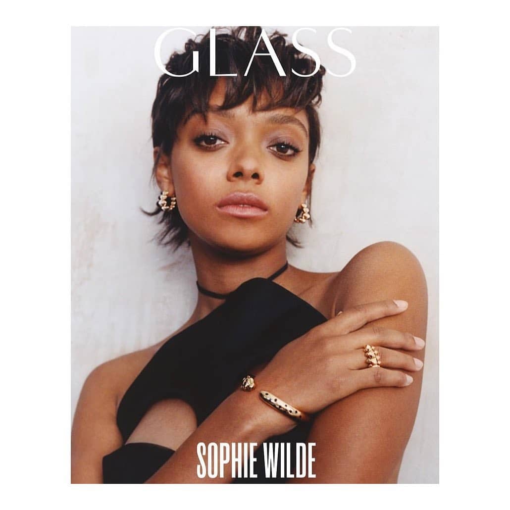 ️ @sophiewildee for the cover of @theglassmagazine, speaking about all things @a24 ️

.
.
.

Sophie wears @christopherkane and @cartier 
Photographer: @daniel.jackont 
Photo Assistant: Luke Gooden 
Styling: @galkln 
Makeup: @naokoscintu 
Hair: @jamescatalanohair 
Set Design: @giliofir 
Shot at @sunsetstudioslondon 

.
.
.