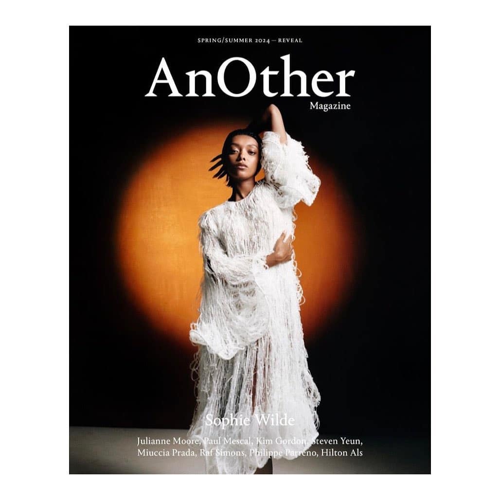 🖤 @sophiewildee covers @anothermagazine spring/summer issue 🖤

.
.
.

Sophie wears @loewe @cartier @duranlantinkyo 
Styling: @nellkalonji 
Photography: @larissahofmann 
EIC: @susannahfrankel 
Art Direction: @sarahjaynetodd_ 
Casting: @gkldprojects 
Hair: @dylanchavles 
Makeup: @farahomidi 
Manicure: @nailglam 
Set Design: @cazslattery 
Choreography: @ericvonchristison 
Production: @beingstevie_ @thegoodcompanyreps 
✍️ @sirin_kale 

.
.
.